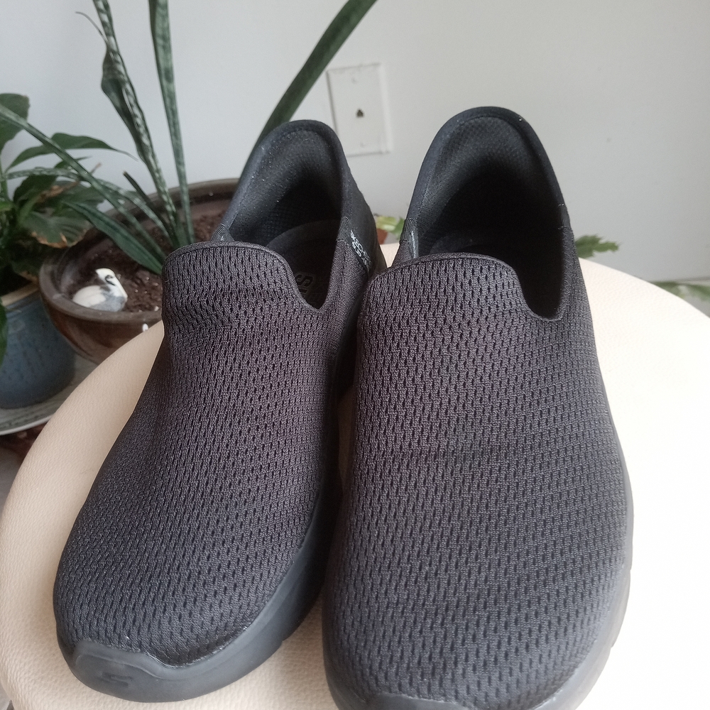 Skechers Black Loafers with Seamless Knit Design